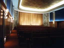 1991.08 Innenansicht des Saals_4